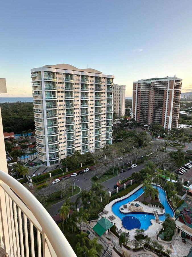 Flat Com Vista Panoramica -15- Na Barra Da Tijuca - Estacionamento Gratuito - Frigobar - Ar Condicionado - Piscina - Academia - Balsa Para Praia Gratis - Varanda - Vista Parcial Mar E Lagoa Rio de Janeiro Kültér fotó